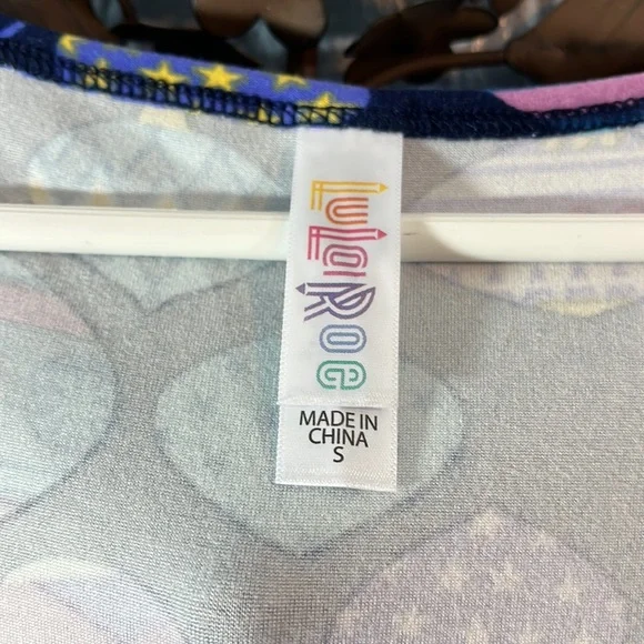 Lularoe classic tee size small - Picture 4 of 5